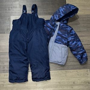 Carters 3T snow suite set